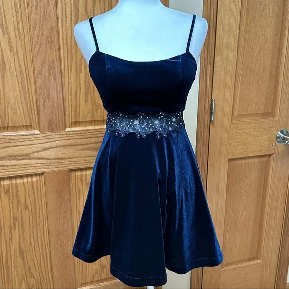 blue velvet skater dress Teal Blue Velvet Skater Dress Long Sleeve Rhinestone Embellished Size 10